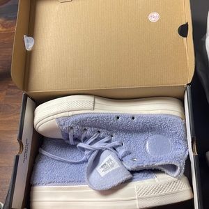 Ghost/ Steel Egret Fluffy Converse